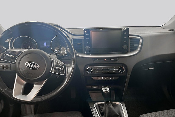 Kia Ceed 7 of 14