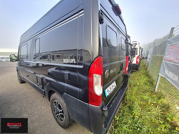 Knaus Platinum Selection 13 of 13