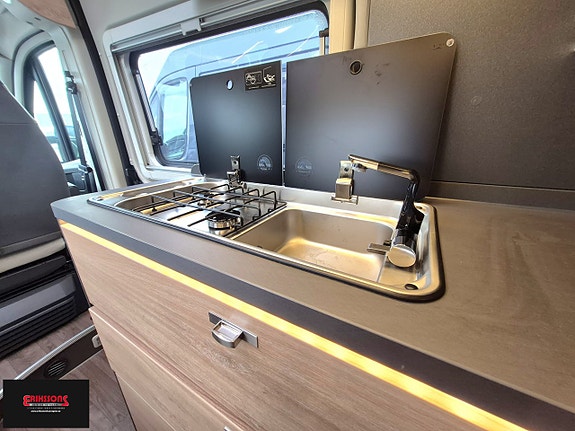 Knaus Platinum Selection 7 of 13