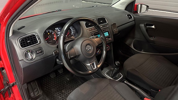 Volkswagen Polo 12 of 23
