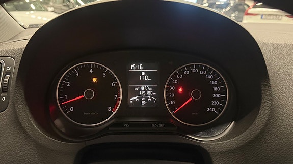 Volkswagen Polo 19 of 23