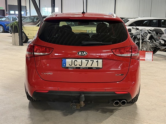 Kia Ceed 4 of 12