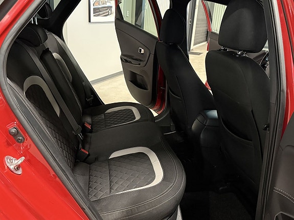 Kia Ceed 8 of 12