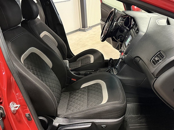 Kia Ceed 9 of 12