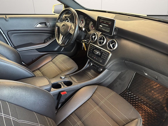 Mercedes-Benz A180 10 of 22