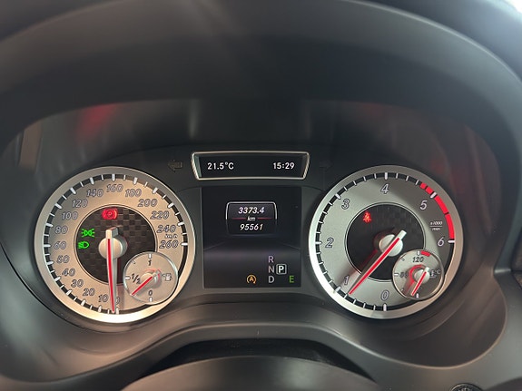 Mercedes-Benz A180 17 of 22