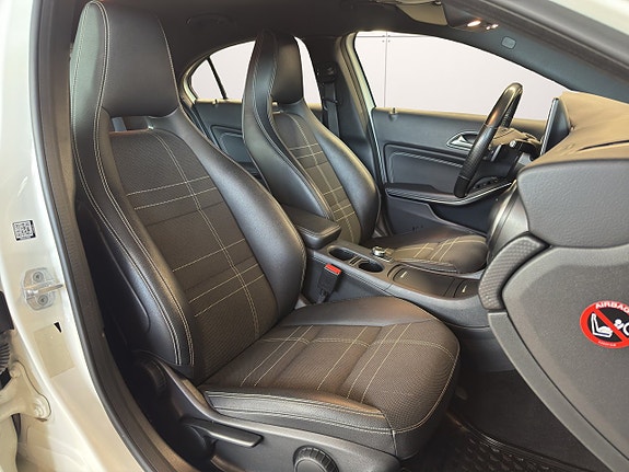 Mercedes-Benz A180 12 of 22