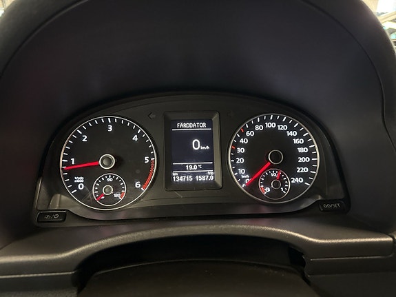 Volkswagen Caddy Maxi 15 of 18