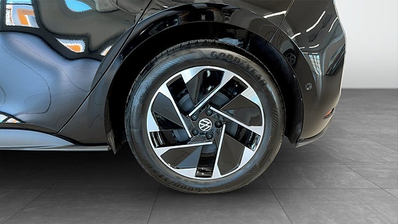 Volkswagen ID.3 6 of 14