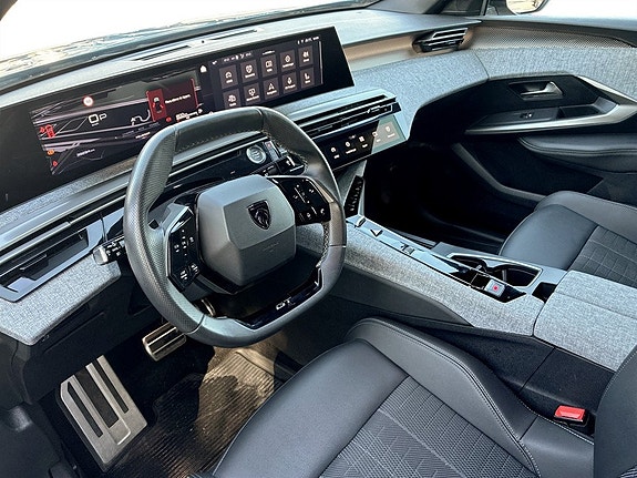 Peugeot 3008 4 of 15