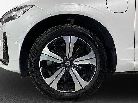 Volvo XC60 10 of 19
