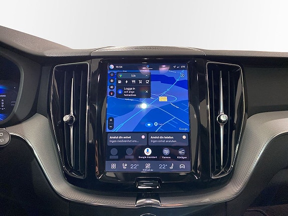Volvo XC60 13 of 19