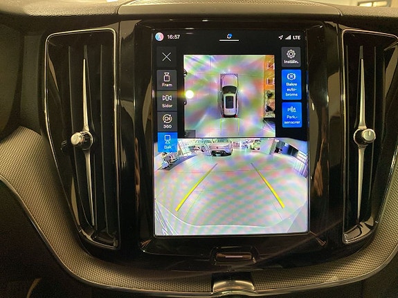 Volvo XC60 18 of 19