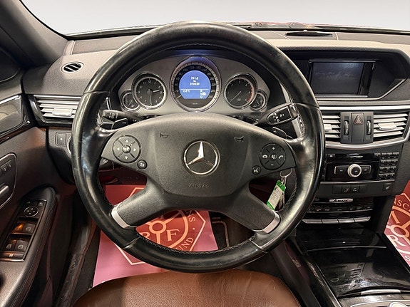 Mercedes-Benz E350 12 of 17