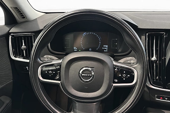 Volvo V90 9 of 15