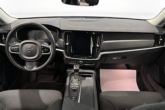Volvo V90 8 of 15