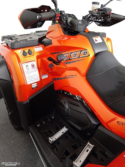 CFMOTO CFORCE 1000 ORANGE TB 10 of 14