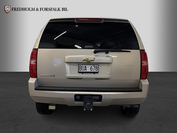 Chevrolet Tahoe 4 of 30