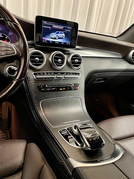 Mercedes-Benz GLC250 d 13 of 24