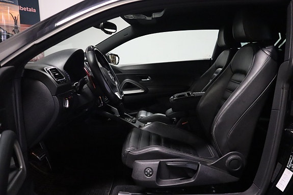 Volkswagen Scirocco 12 of 29