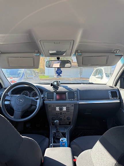Opel Vectra 6 of 9