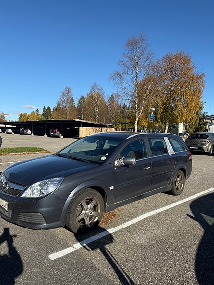 Opel Vectra 2 of 9