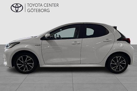 Toyota Yaris 5 of 13