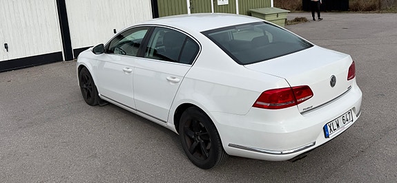 Volkswagen Passat 4 of 5