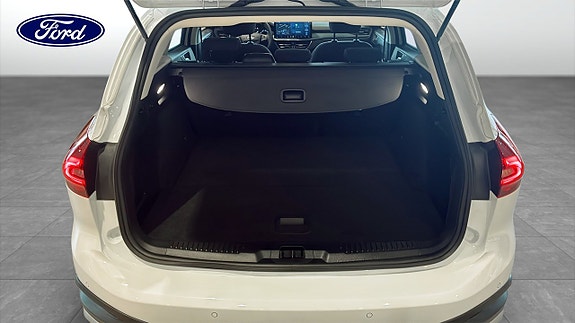 Ford Focus 10 of 12
