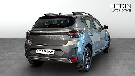 Dacia Sandero 2 of 11