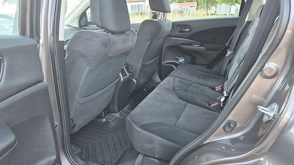 Honda CR-V 13 of 13