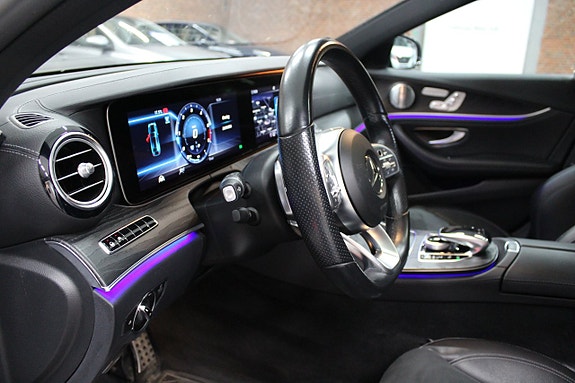 Mercedes-Benz E220 d 14 of 27