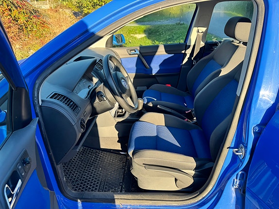 Volkswagen Polo 3 of 6