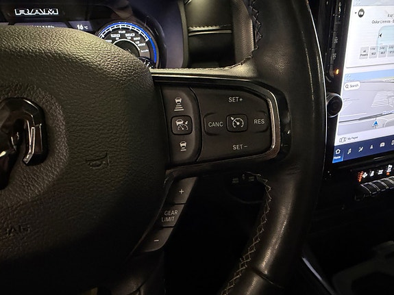 Dodge RAM 1500 26 of 27