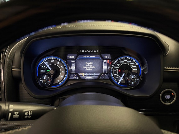 Dodge RAM 1500 22 of 27