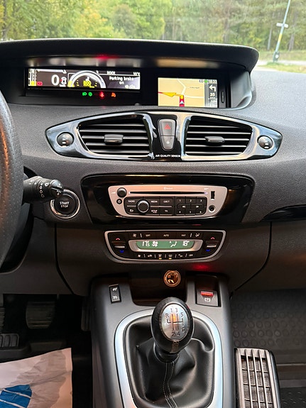Renault Grand Scenic III 6 of 13