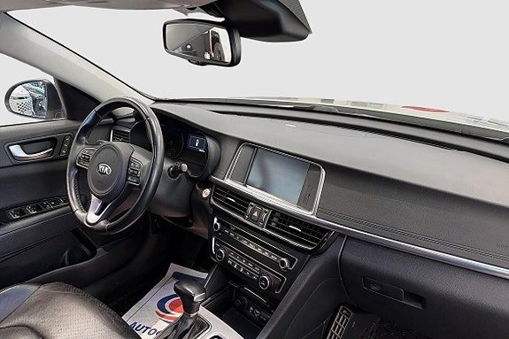 Kia Optima 8 of 11