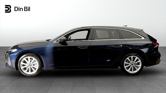 Audi A5 2 of 12