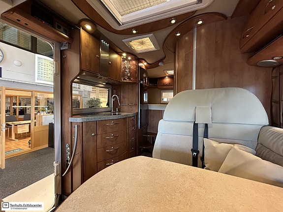 Carthago CHIC C-LINE I 3,8 11 of 21