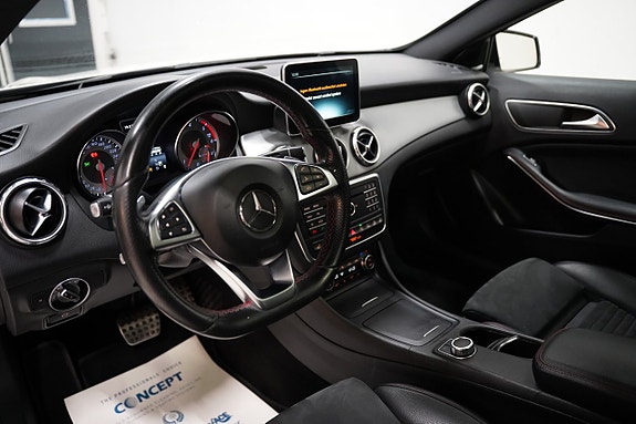 Mercedes-Benz GLA220 d 6 of 23
