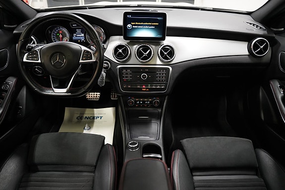 Mercedes-Benz GLA220 d 11 of 23