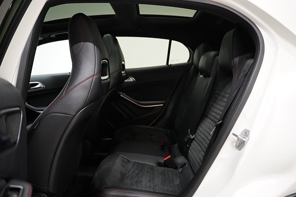 Mercedes-Benz GLA220 d 20 of 23