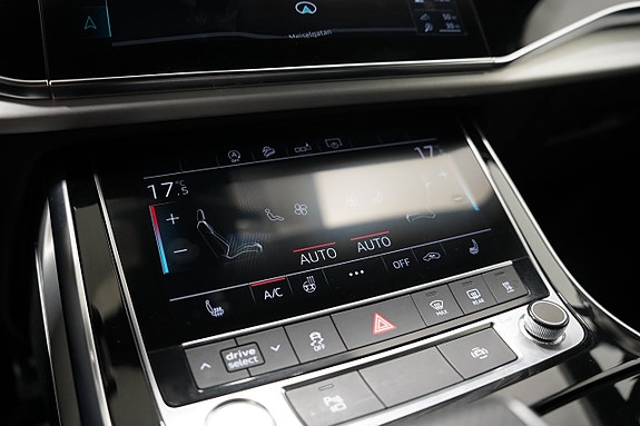Audi Q7 20 of 30