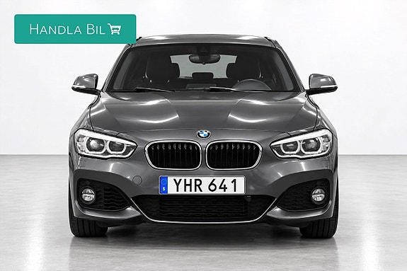 BMW 118i 3 of 17