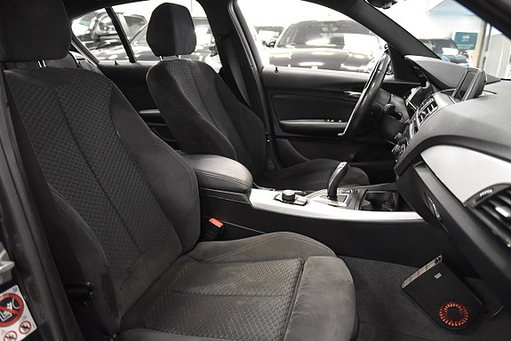 BMW 118i 12 of 17