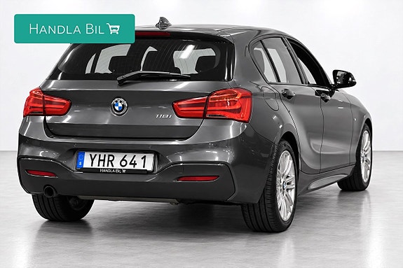 BMW 118i 5 of 17