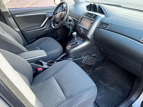 Toyota Verso 7 of 16
