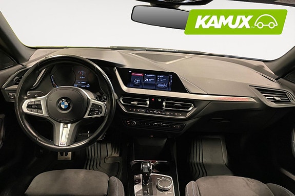 BMW 218 10 of 22