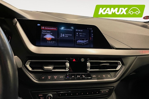 BMW 218 15 of 22