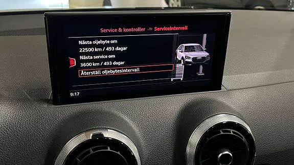 Audi Q2 12 of 13
